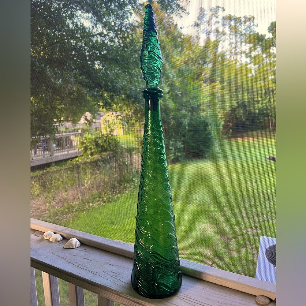 Empoli green wave genie bottle